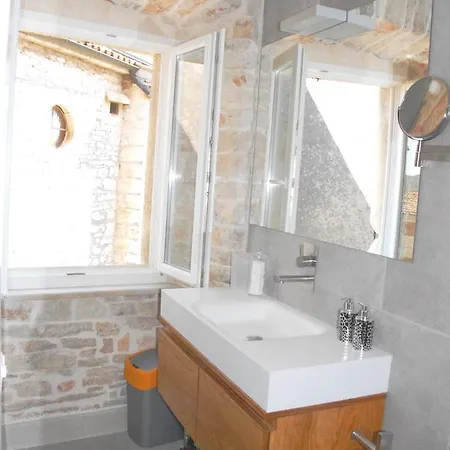 Vacation Sanda Design House *